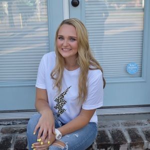 Meet your Posher, Phallyn